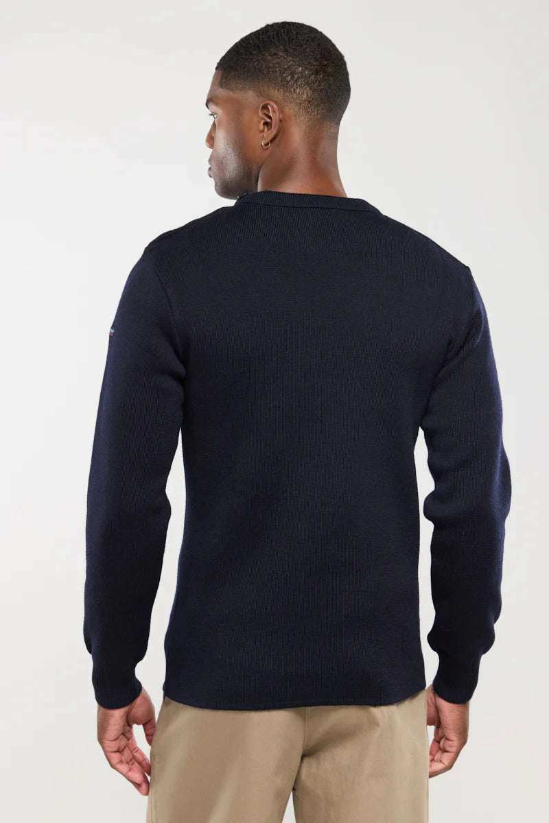 Pull-marin-uni-Fouesnant-navire-dos